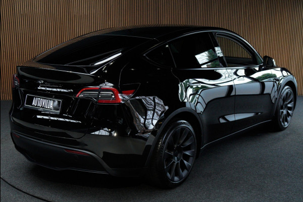 Tesla Model Y SOH: 94,7% Navi 360° Leer ACC Autopilot PDC Elektr. achterklep Stoelverwarmimg voor en achter Stuurverwarming Optie: Full Self-Driving Capability BTW auto