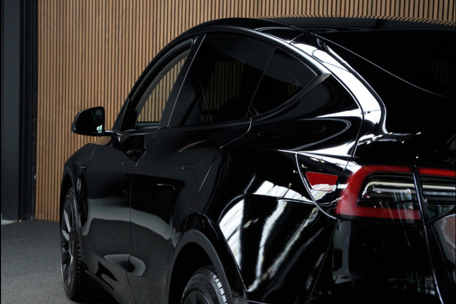 Tesla Model Y SOH: 94,7% Navi 360° Leer ACC Autopilot PDC Elektr. achterklep Stoelverwarmimg voor en achter Stuurverwarming Optie: Full Self-Driving Capability BTW auto