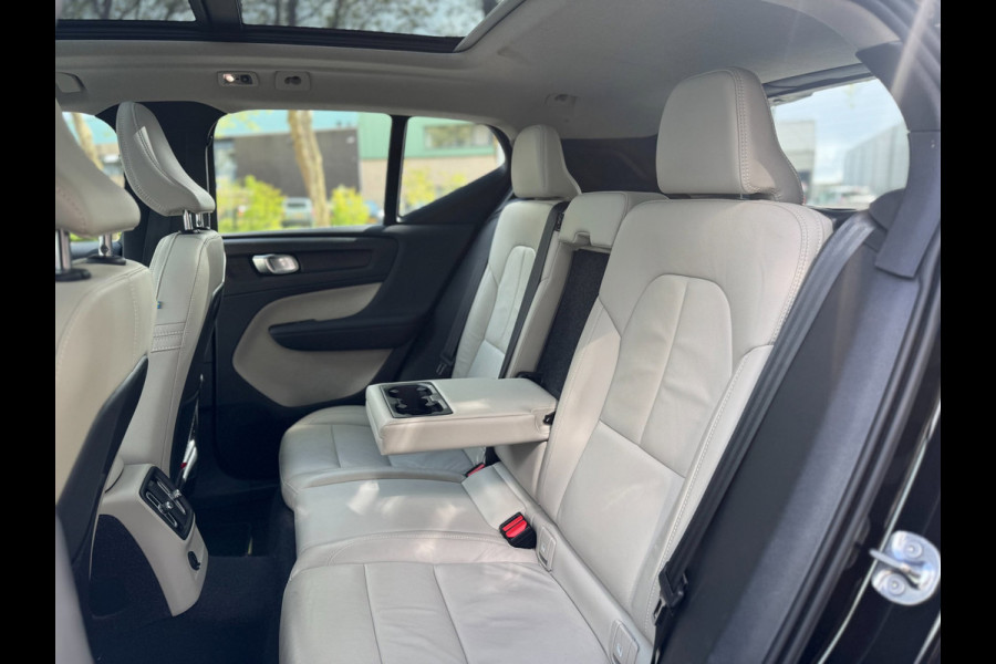 Volvo XC40 1.5 T5 Recharge Inscription 360*Cam Pano Leer Full option