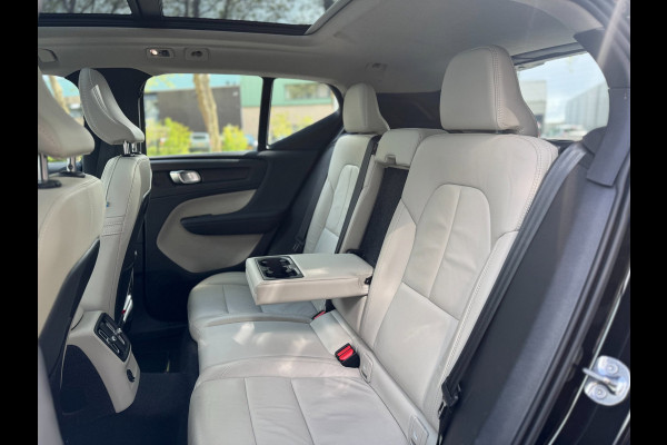 Volvo XC40 1.5 T5 Recharge Inscription 360*Cam Pano Leer Full option
