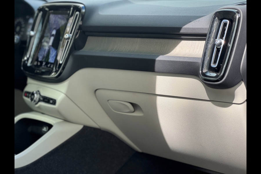 Volvo XC40 1.5 T5 Recharge Inscription 360*Cam Pano Leer Full option