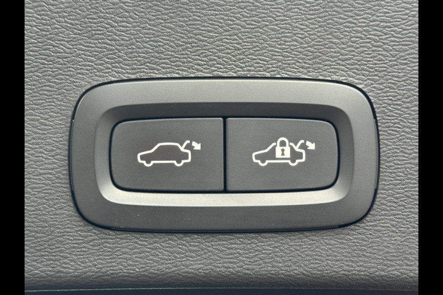 Volvo XC40 1.5 T5 Recharge Inscription 360*Cam Pano Leer Full option