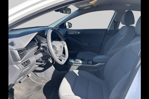 Hyundai IONIQ Comfort EV 38 kWh | Afneembare Trekhaak