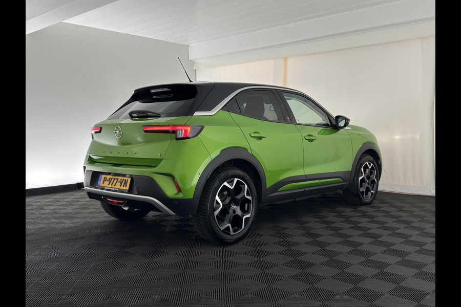 Opel Mokka-e Ultimate 50-kWh 7.4kw bl. [ 3-Fase ] {SOH-84%} (INCL-BTW) *FULL-LED | LEATHER-MICROFIBRE | ADAPTIVE-CRUISE | HEATED-SPORTSEATS | DAB+ | KEYLESS | DIGI-COCKPIT | CARPLAY | AMBIENT-LIGHT | CAMERA | LANE-ASSIST | 18"ALU*