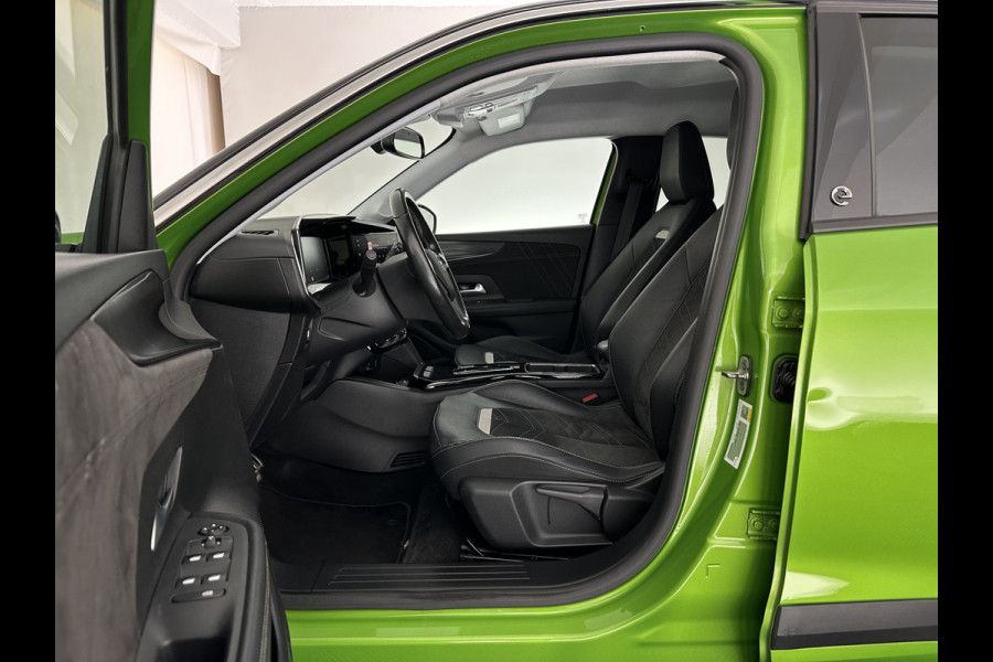 Opel Mokka-e Ultimate 50-kWh 7.4kw bl. [ 3-Fase ] {SOH-84%} (INCL-BTW) *FULL-LED | LEATHER-MICROFIBRE | ADAPTIVE-CRUISE | HEATED-SPORTSEATS | DAB+ | KEYLESS | DIGI-COCKPIT | CARPLAY | AMBIENT-LIGHT | CAMERA | LANE-ASSIST | 18"ALU*