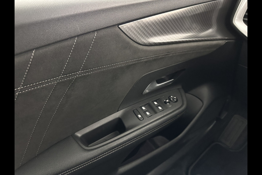 Opel Mokka-e Ultimate 50-kWh 7.4kw bl. [ 3-Fase ] {SOH-84%} (INCL-BTW) *FULL-LED | LEATHER-MICROFIBRE | ADAPTIVE-CRUISE | HEATED-SPORTSEATS | DAB+ | KEYLESS | DIGI-COCKPIT | CARPLAY | AMBIENT-LIGHT | CAMERA | LANE-ASSIST | 18"ALU*