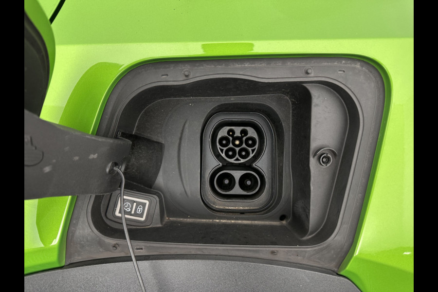 Opel Mokka-e Ultimate 50-kWh 7.4kw bl. [ 3-Fase ] {SOH-84%} (INCL-BTW) *FULL-LED | LEATHER-MICROFIBRE | ADAPTIVE-CRUISE | HEATED-SPORTSEATS | DAB+ | KEYLESS | DIGI-COCKPIT | CARPLAY | AMBIENT-LIGHT | CAMERA | LANE-ASSIST | 18"ALU*