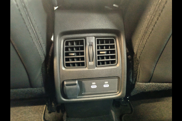 Renault Captur 1.3 mild hybrid 160 techno Rijklaar + Fabrieksgarantie Henk Jongen Auto's in Helmond,  al 50 jaar service zoals 't hoort!