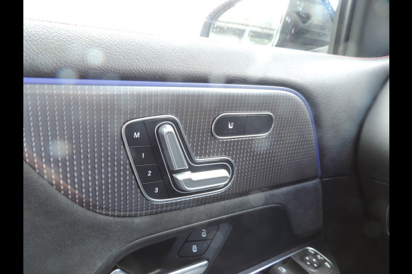 Mercedes-Benz EQA 250 Business Solution AMG 67 kWh AMG PANORAMADAK NIGHT