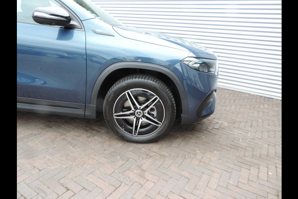 Mercedes-Benz EQA 250 Business Solution AMG 67 kWh AMG PANORAMADAK NIGHT