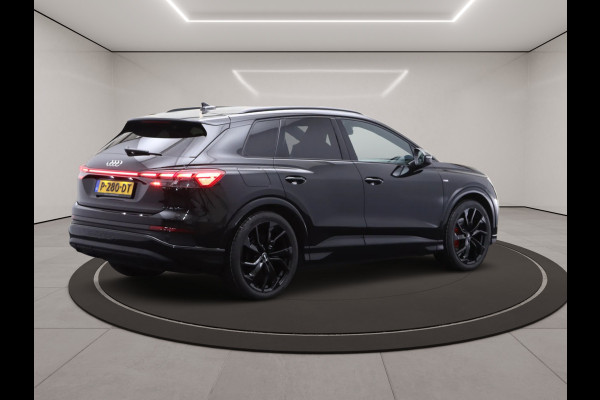 Audi Q4 e-tron 40 204 PK Launch edition S-Line Competition 77 kWh SOH 95%, Stoelverwarming, S-line Pakket, Adap. Cruise Control