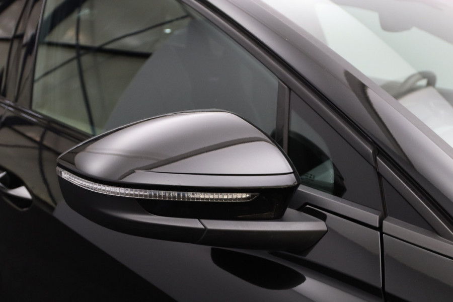 Audi Q4 e-tron 40 204 PK Launch edition S-Line Competition 77 kWh SOH 95%, Stoelverwarming, S-line Pakket, Adap. Cruise Control