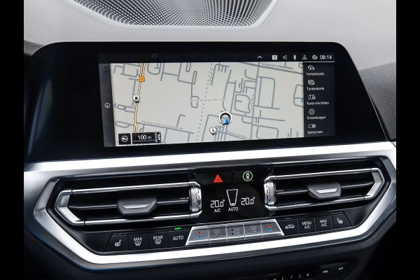 BMW 3 Serie Touring 330e (215kW / 292pk) ** LED, HALF LEDER, TREKH, SHADOW-LINE, PRIVACY, HiFi ** 1e EIG - UNFALLFREI ** ** INFORMEER OOK NAAR ONZE AANTREKKELIJKE FINANCIAL-LEASE TARIEVEN **