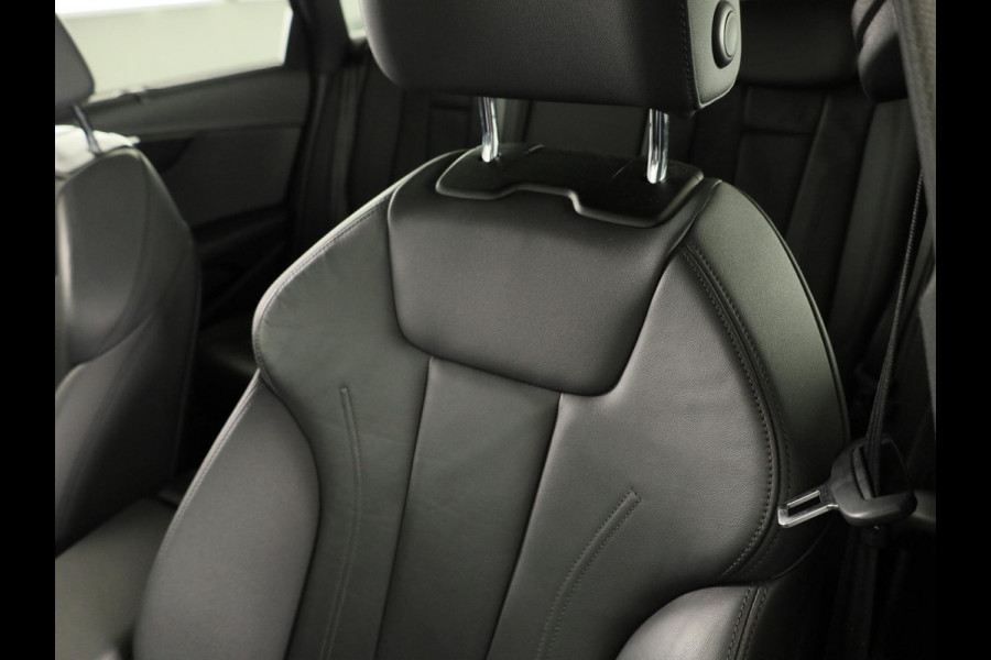 Audi A4 Avant 40 TFSI S edition Competition 204pk | Panoramadak | Adaptieve cruise controle | Parkeercamera | S-line interieur | 18 inch Lichtmetalen velgen | Led koplampen