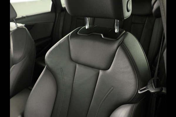 Audi A4 Avant 40 TFSI S edition Competition 204pk | Panoramadak | Adaptieve cruise controle | Parkeercamera | S-line interieur | 18 inch Lichtmetalen velgen | Led koplampen