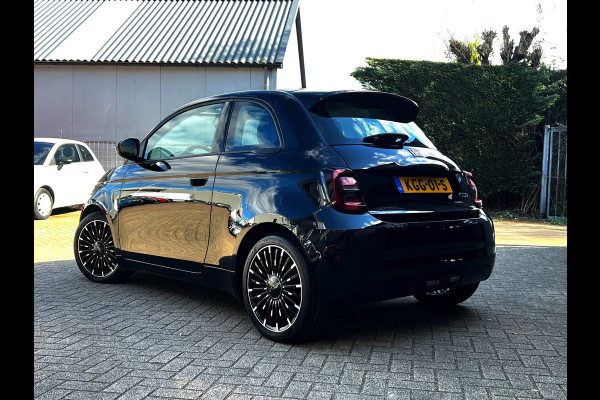 Fiat 500 Icon 42 kWh Panoramadak_Zeer nette auto