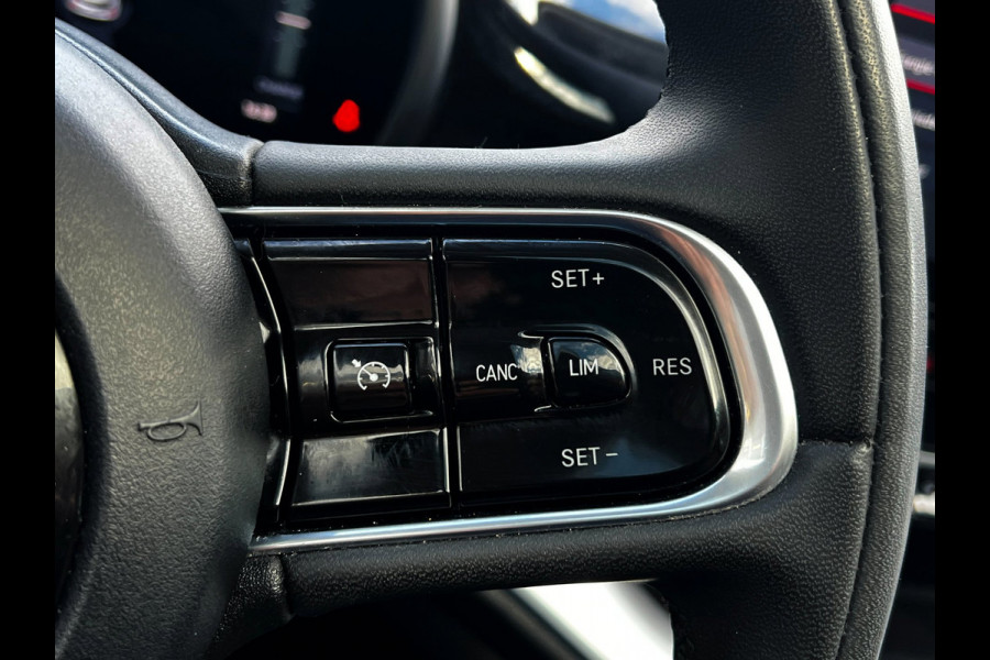 Fiat 500 Icon 42 kWh Panoramadak_Zeer nette auto