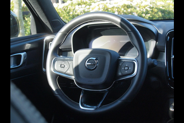 Volvo XC40 Recharge P8 AWD R-Design | SOH 94% | Trekhaak | Camera | Apple Carplay | Cruise Control |