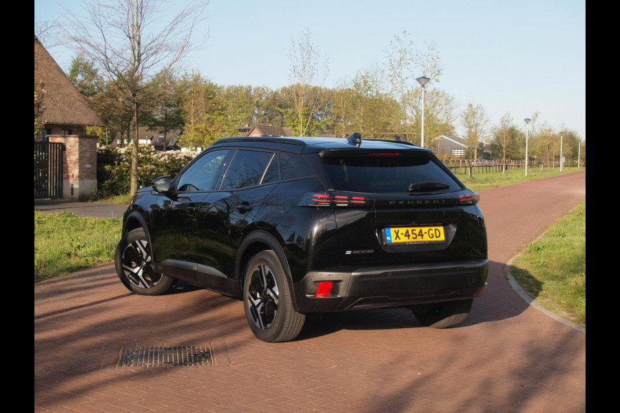 Peugeot e-2008 EV Allure 54 kWh | SOH 95% | Camera | Apple Carplay | Cruise Control | NL-Auto |