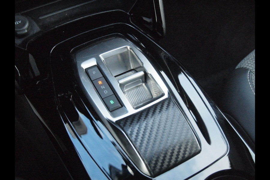 Peugeot e-2008 EV Allure 54 kWh | SOH 95% | Camera | Apple Carplay | Cruise Control | NL-Auto |