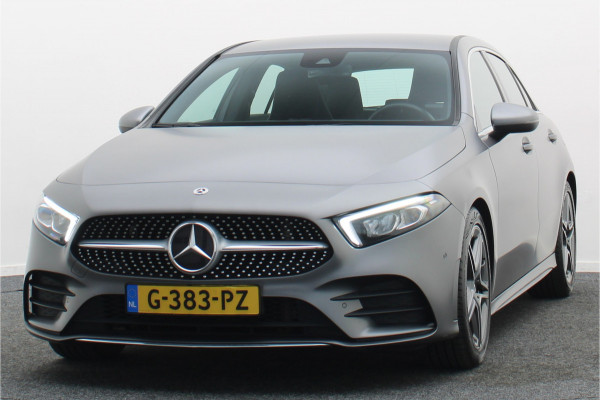 Mercedes-Benz A-Klasse 160 Business Solution AMG Camera, Apple Carplay, LED, Stoelverwarming, PDC, 18"