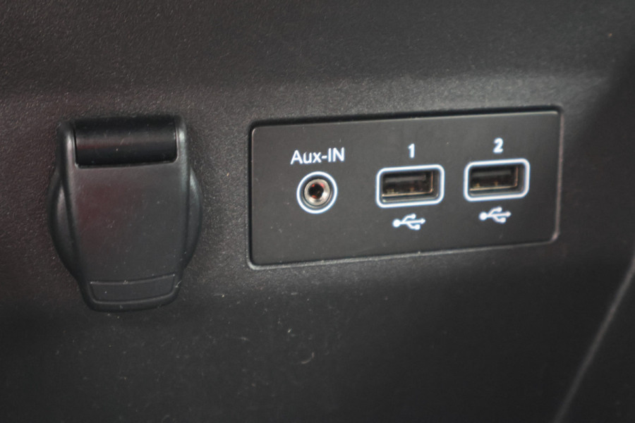 Renault Clio 1.0 TCe 90 Evolution Camera, Apple Carplay, DAB, Rijstrooksensor, PDC