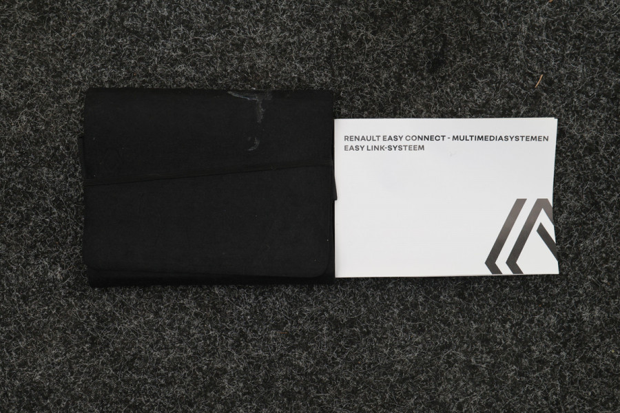 Renault Clio 1.0 TCe 90 Evolution Camera, Apple Carplay, DAB, Rijstrooksensor, PDC