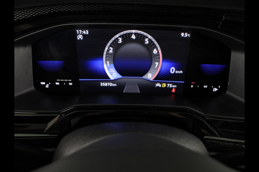 Volkswagen Polo 1.0 TSI Life 95 pk | Navigatie via App | Panoramadak | 17" LM velgen | Parkeersensoren | Adaptieve cruise control | LED koplampen | Stoelverwarming |
