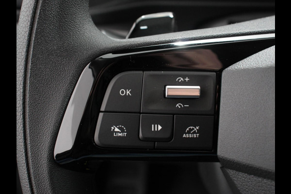 Opel Vivaro 2.0 BlueHDi 180PK L3 Automaat BPM VRIJ! Apple Carplay /  Android Auto Parkeersensoren V+A Trekhaak Camera Navigatie Cruise Control LED koplampen houten afwerking laadruimte