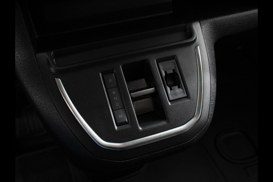 Opel Vivaro 2.0 BlueHDi 180PK L3 Automaat BPM VRIJ! Apple Carplay /  Android Auto Parkeersensoren V+A Trekhaak Camera Navigatie Cruise Control LED koplampen houten afwerking laadruimte