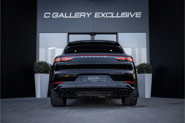 Porsche Cayenne Coupé 3.0 - Sport Chrono | Luchtvering | Panorama | Elek. Trekhaak | Bose | Memory