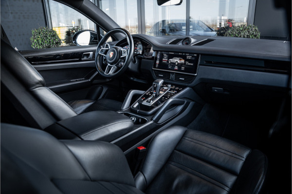 Porsche Cayenne Coupé 3.0 - Sport Chrono | Luchtvering | Panorama | Elek. Trekhaak | Bose | Memory
