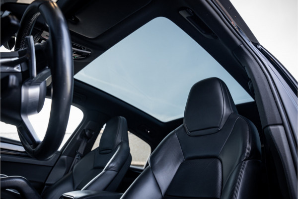 Porsche Cayenne Coupé 3.0 - Sport Chrono | Luchtvering | Panorama | Elek. Trekhaak | Bose | Memory
