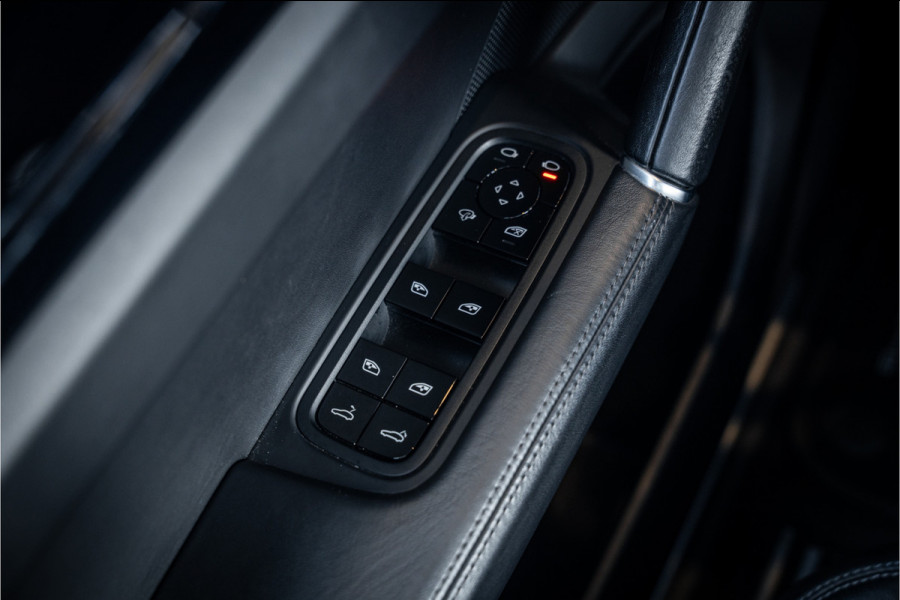 Porsche Cayenne Coupé 3.0 - Sport Chrono | Luchtvering | Panorama | Elek. Trekhaak | Bose | Memory