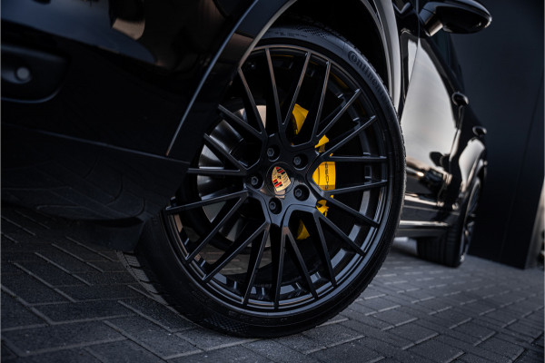 Porsche Cayenne Coupé 3.0 - Sport Chrono | Luchtvering | Panorama | Elek. Trekhaak | Bose | Memory