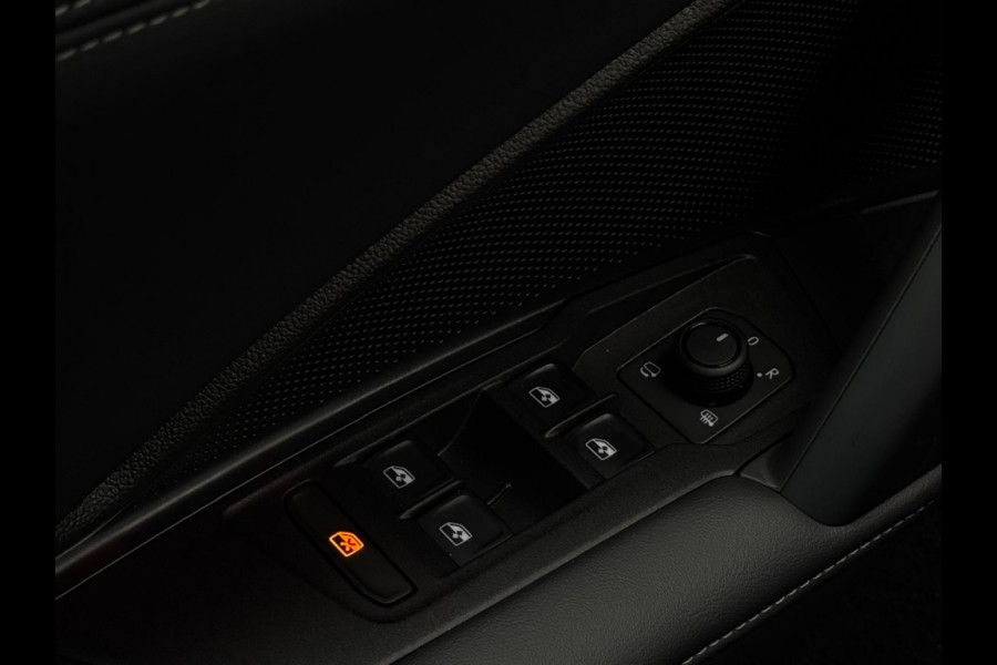 Volkswagen Tayron 1.5 eTSI Life Edt.7p GARANTIE NAVI TREKHAAK 360 CAMERA LED IQ