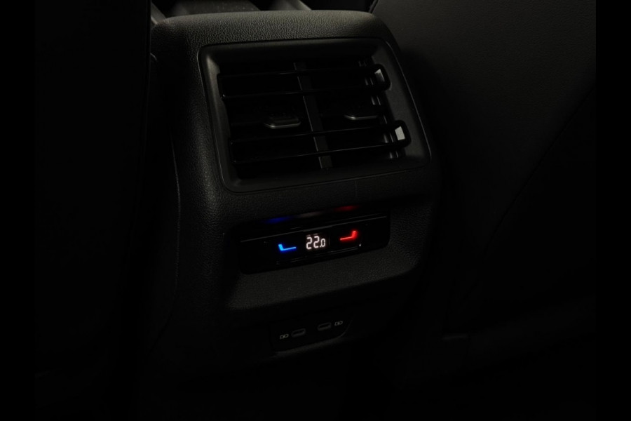 Volkswagen Tayron 1.5 eTSI Life Edt.7p GARANTIE NAVI TREKHAAK 360 CAMERA LED IQ