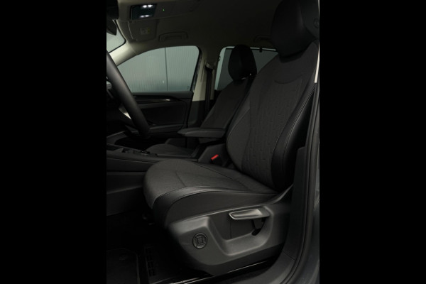 Volkswagen Tayron 1.5 eTSI Life Edt.7p GARANTIE NAVI TREKHAAK 360 CAMERA LED IQ