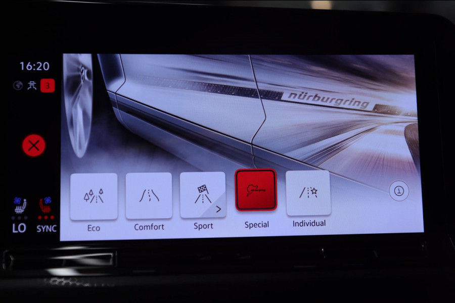 Volkswagen Golf 2.0 TSI GTI CLUBSPORT/NURBURGRING/PANO/AKRA/IQ/HUD/MEMVOLL