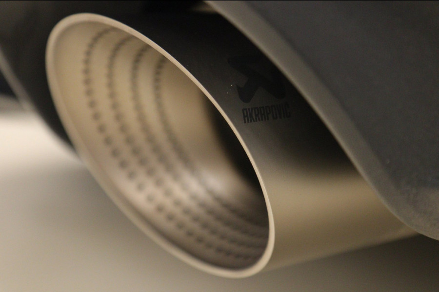 Volkswagen Golf 2.0 TSI GTI CLUBSPORT/NURBURGRING/PANO/AKRA/IQ/HUD/MEMVOLL