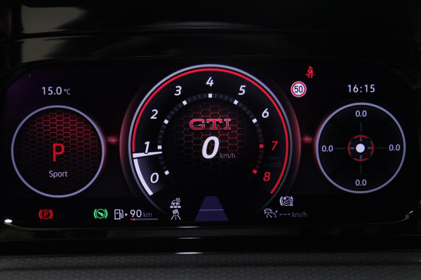 Volkswagen Golf 2.0 TSI GTI CLUBSPORT/NURBURGRING/PANO/AKRA/IQ/HUD/MEMVOLL