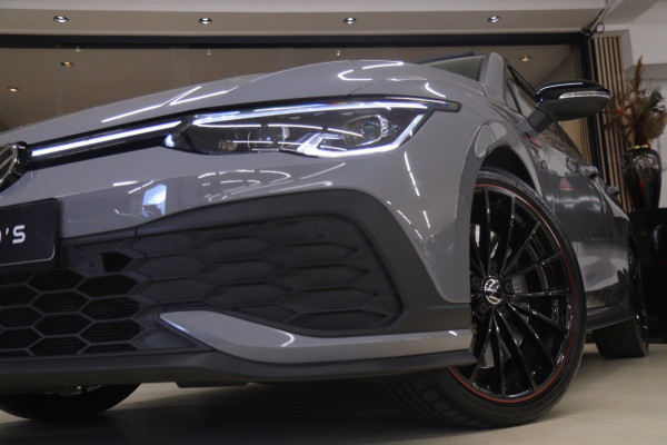 Volkswagen Golf 2.0 TSI GTI CLUBSPORT/NURBURGRING/PANO/AKRA/IQ/HUD/MEMVOLL