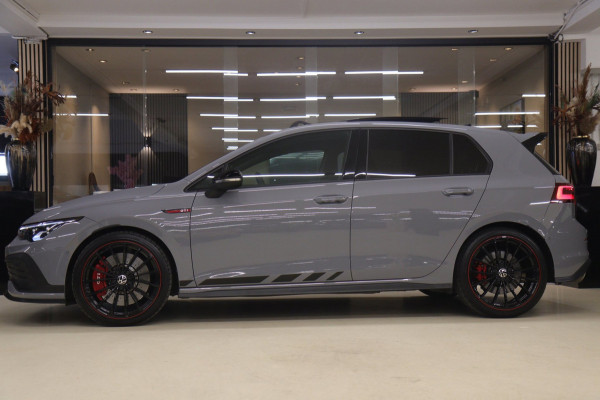 Volkswagen Golf 2.0 TSI GTI CLUBSPORT/NURBURGRING/PANO/AKRA/IQ/HUD/MEMVOLL