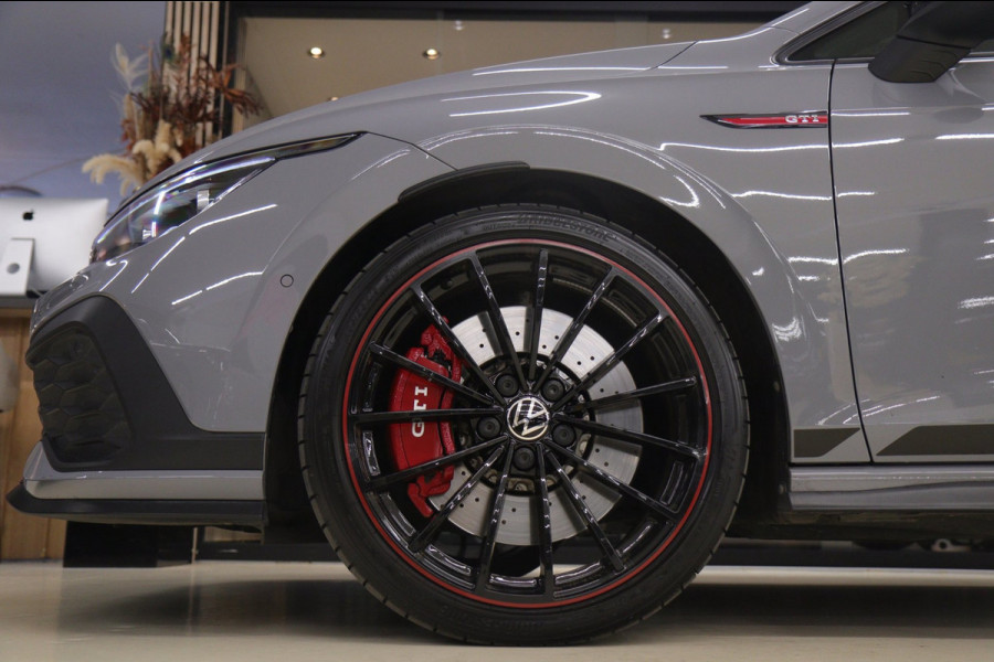 Volkswagen Golf 2.0 TSI GTI CLUBSPORT/NURBURGRING/PANO/AKRA/IQ/HUD/MEMVOLL