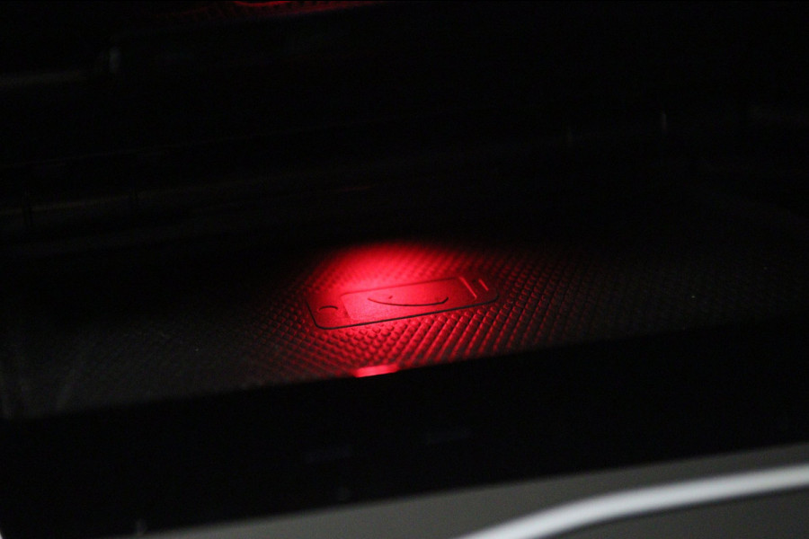 Volkswagen Golf 2.0 TSI GTI CLUBSPORT/NURBURGRING/PANO/AKRA/IQ/HUD/MEMVOLL