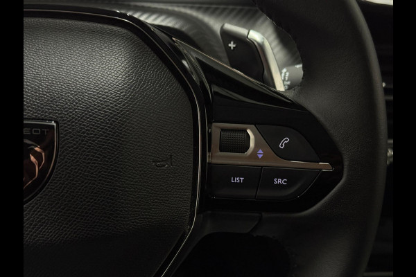 Peugeot 208 ALLURE Aut. 100 PK Navi Leder Led Carbon PDC ACC Carplay