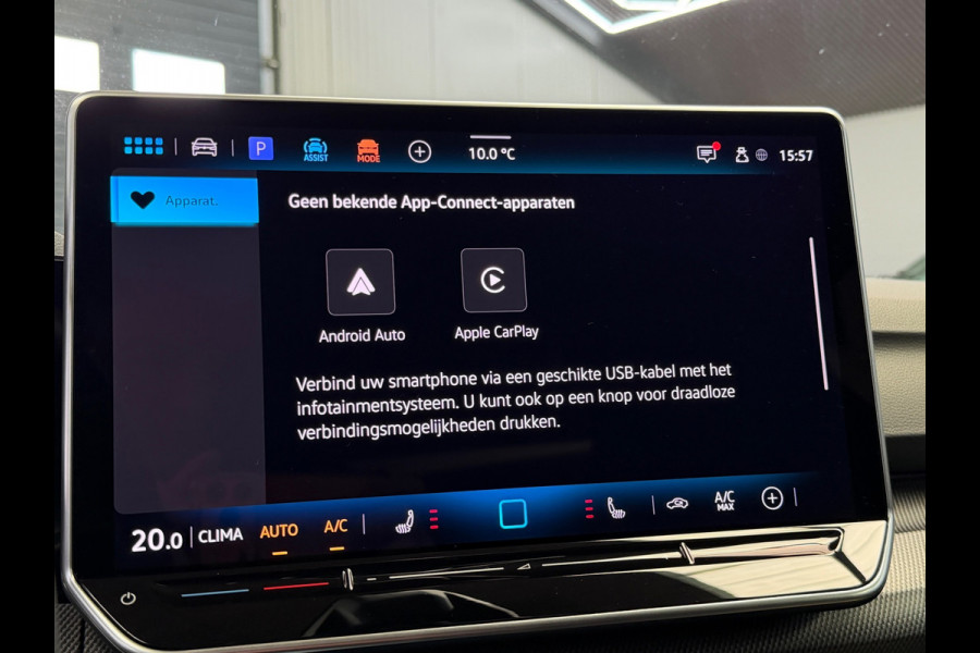 Volkswagen Golf 1.5 TSI 3x R-Line Panorama CarPlay