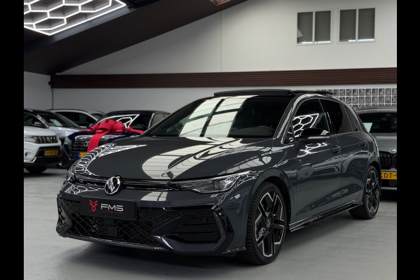 Volkswagen Golf 1.5 TSI 3x R-Line Panorama CarPlay