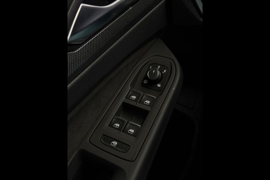 Volkswagen Golf 1.5 TSI 3x R-Line Panorama CarPlay