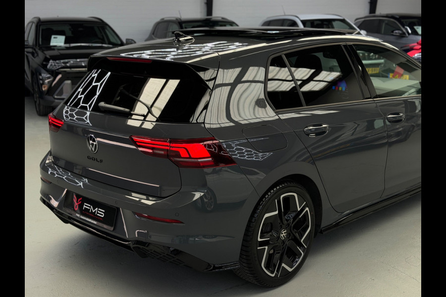 Volkswagen Golf 1.5 TSI 3x R-Line Panorama CarPlay